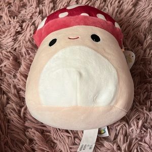 Malcom the Mushroom squishmallow
